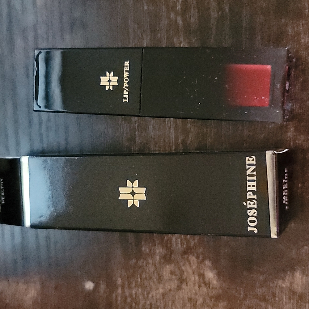 Lip gloss